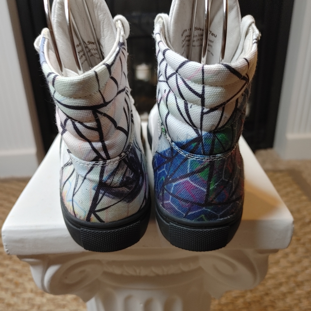 RARE! GLOW IN THE DARK, SIX HUNDRED FOUR PATRICK BRAVO  HI-TOP MEN 5, WOMEN 6.5 - Picture 11 of 16